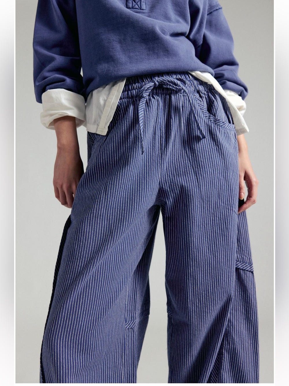 Free People Something Good Pull On Barrel Pants Large Navy Combo NWT Wide Leg - Picture 4 of 11